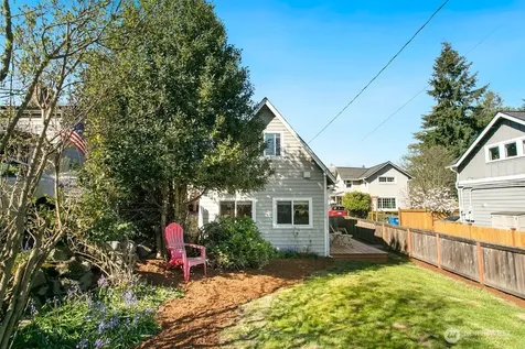 3710 SW 106th Street Seattle WA 98146