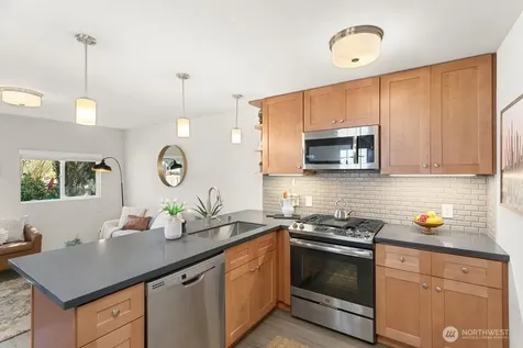 3710 SW 106th Street Seattle WA 98146