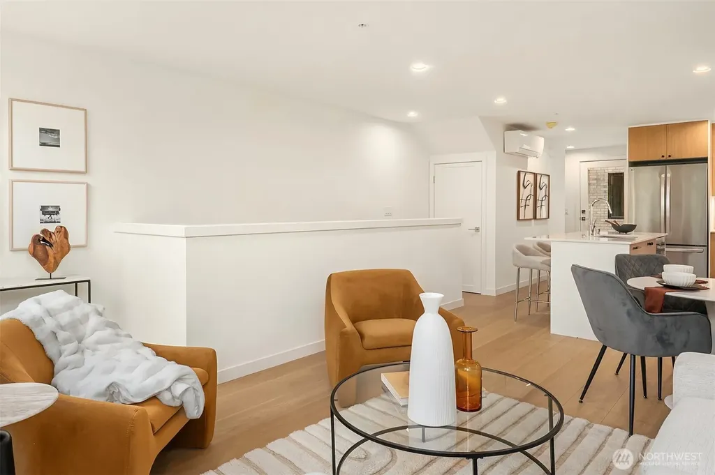942 NW 54th Street Seattle WA 98107
