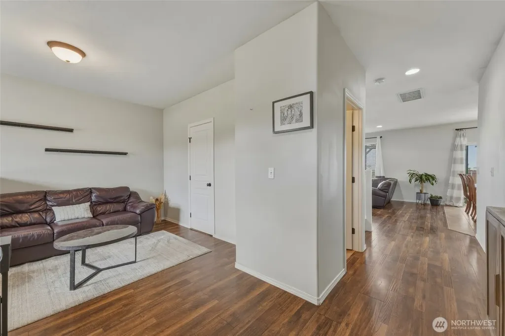 1470 SW Greeley College Place WA 99324