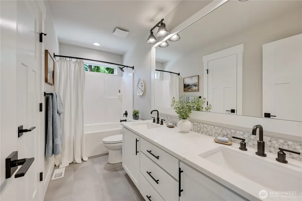 19231 Meridian Drive SE Bothell WA 98012