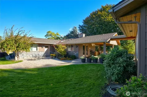 160 Horseshoe Lane Selah WA 98942