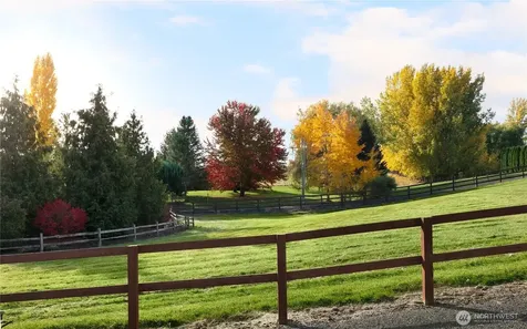 160 Horseshoe Lane Selah WA 98942