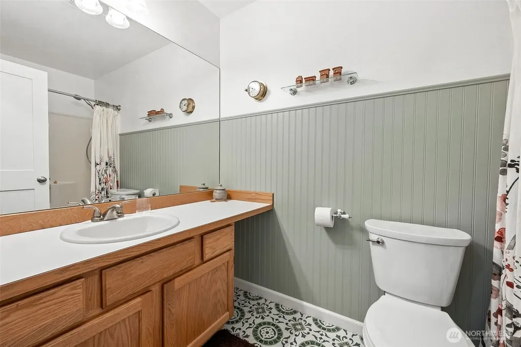 10149 Albany Park Lane SW Rochester WA 98579