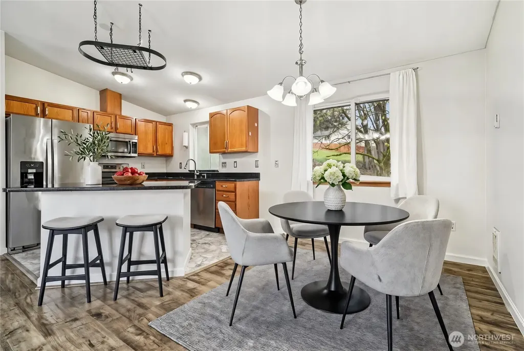 20414 Larita Drive E Bonney Lake WA 98391
