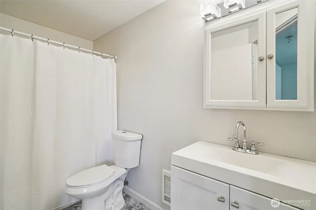 20414 Larita Drive E Bonney Lake WA 98391