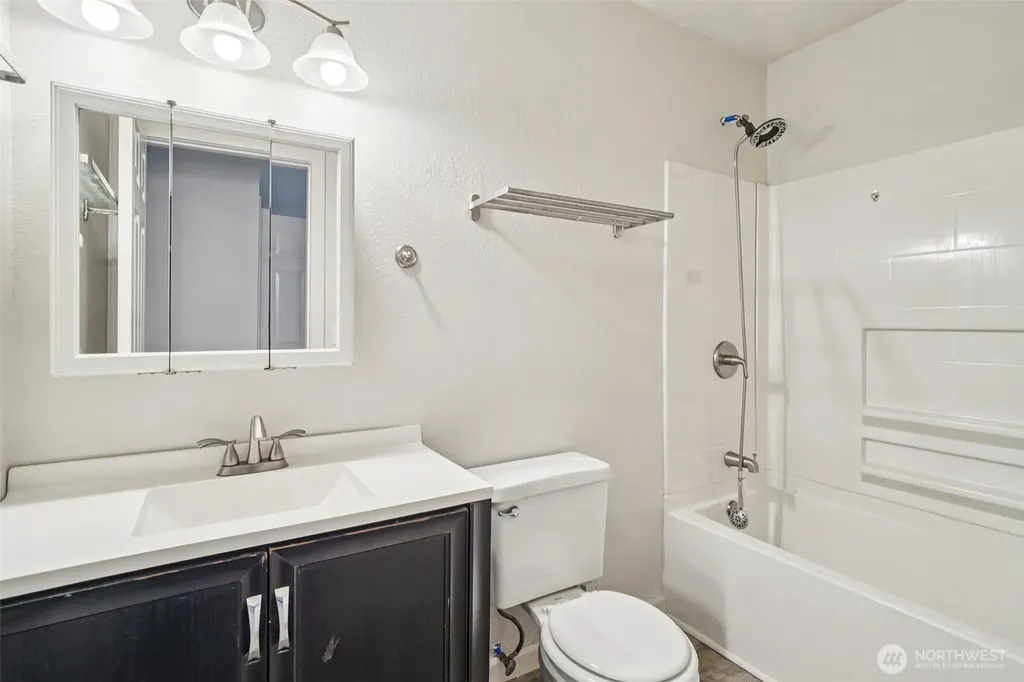 20414 Larita Drive E Bonney Lake WA 98391