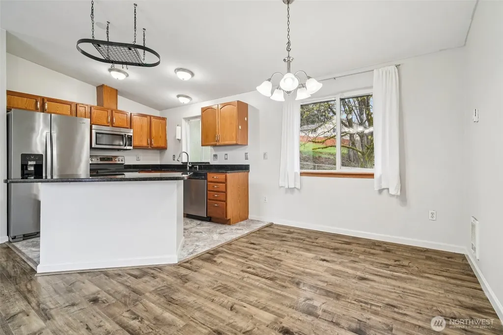 20414 Larita Drive E Bonney Lake WA 98391