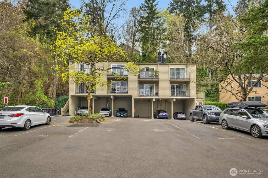 2949 76th Avenue SE Mercer Island WA 98040