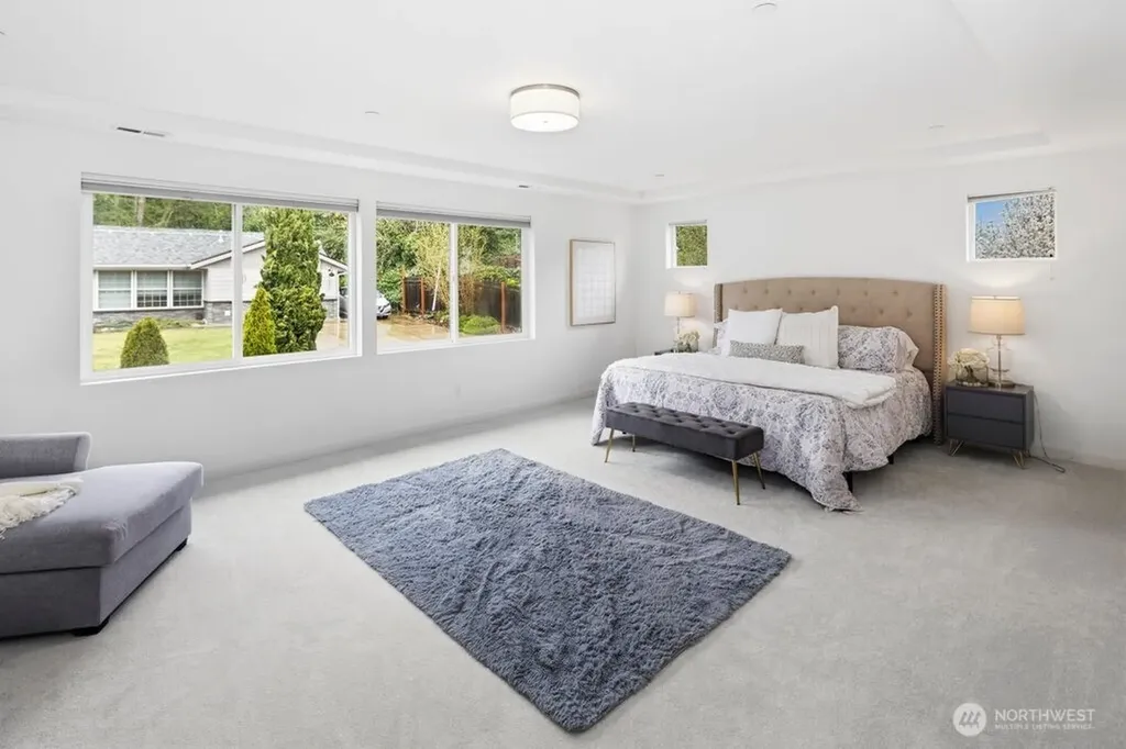 16431 Sylvester Road SW Burien WA 98166