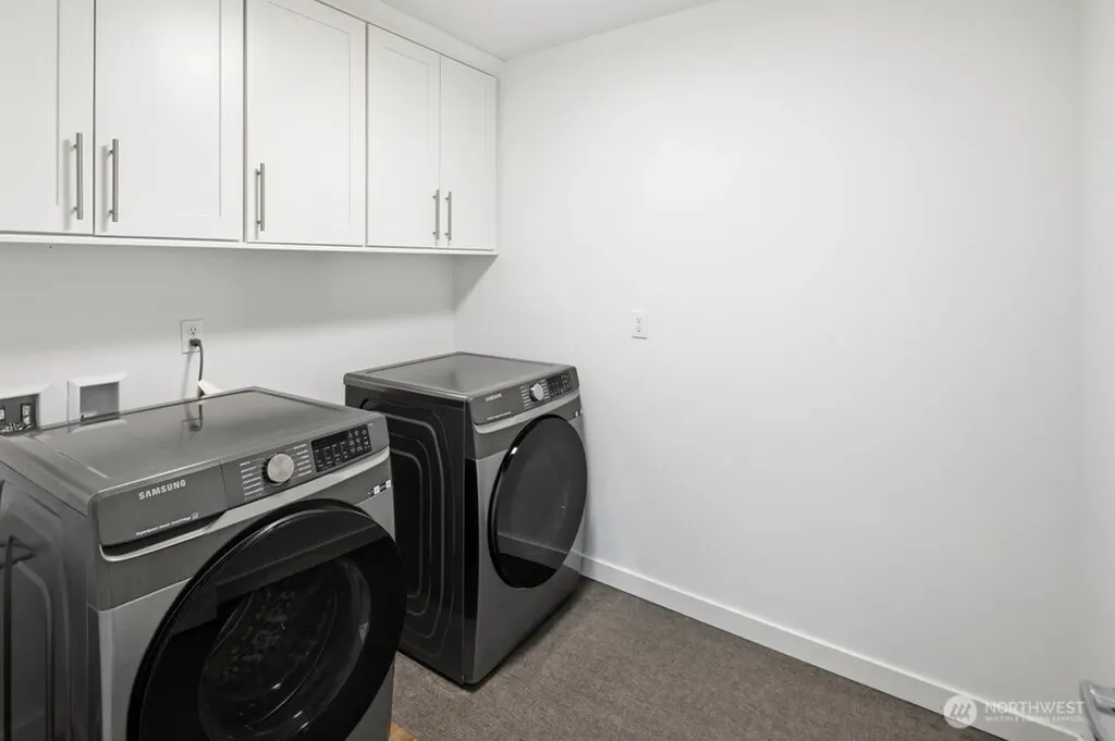 16431 Sylvester Road SW Burien WA 98166