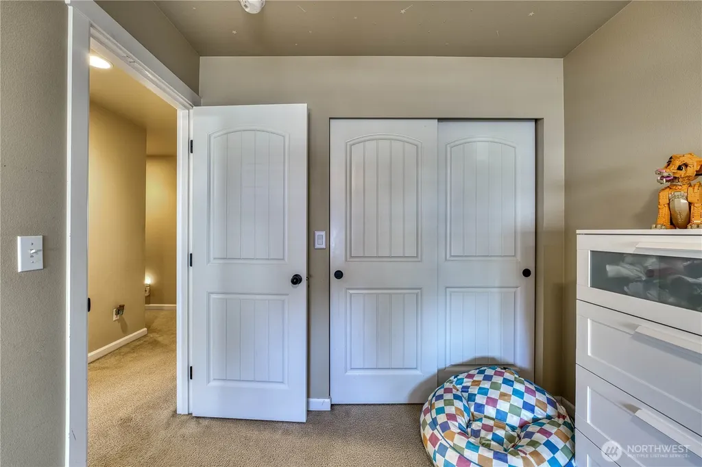 3523 181st Street E Tacoma WA 98446