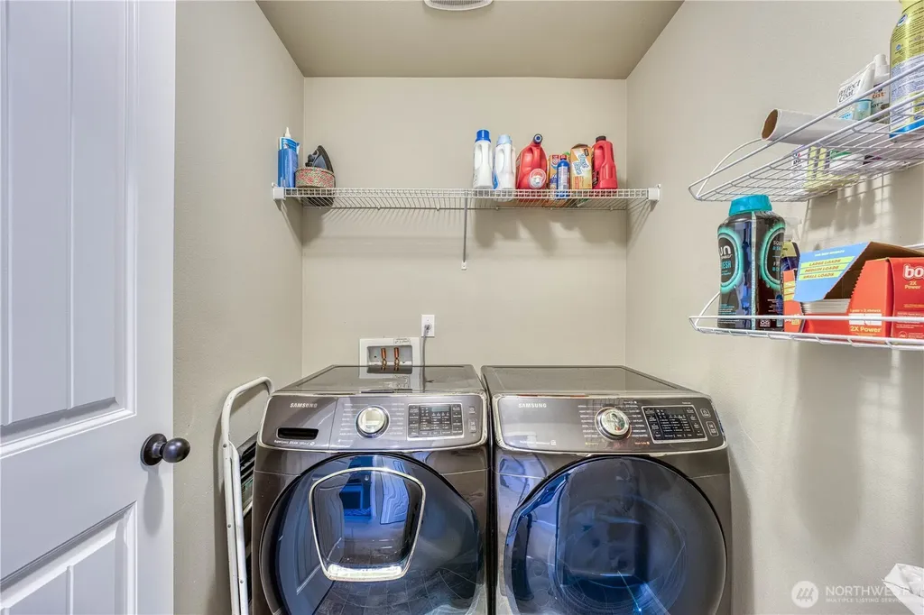 3523 181st Street E Tacoma WA 98446
