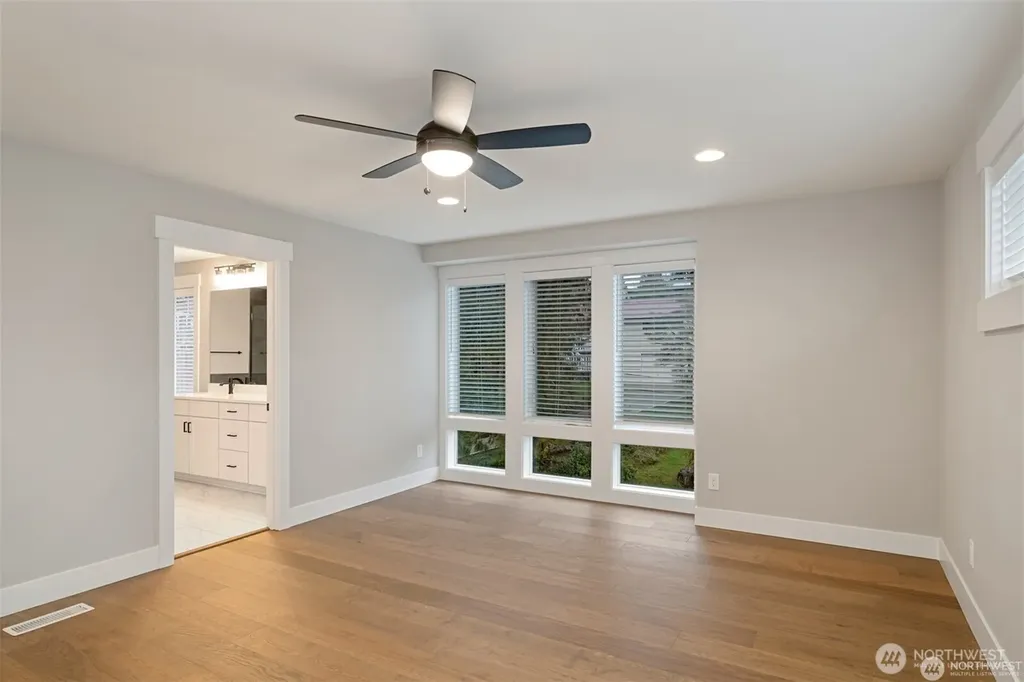 13025 75th Place S Seattle WA 98178