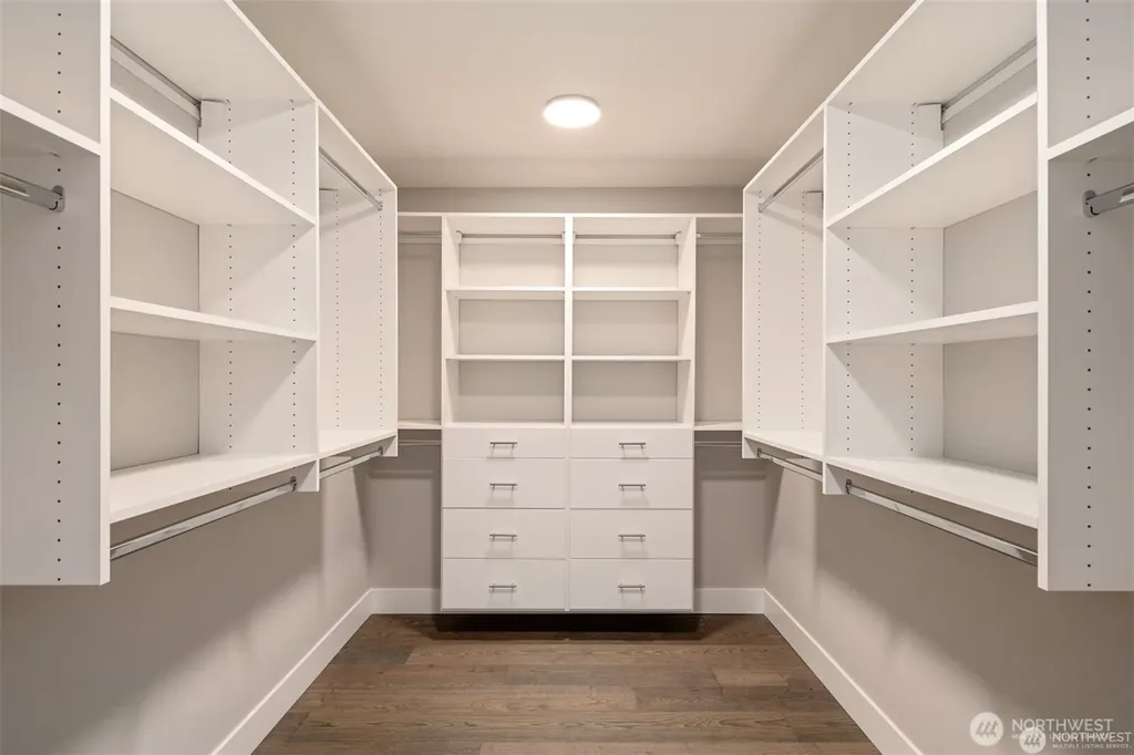 13025 75th Place S Seattle WA 98178