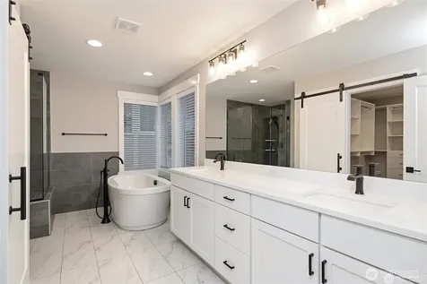 13025 75th Place S Seattle WA 98178