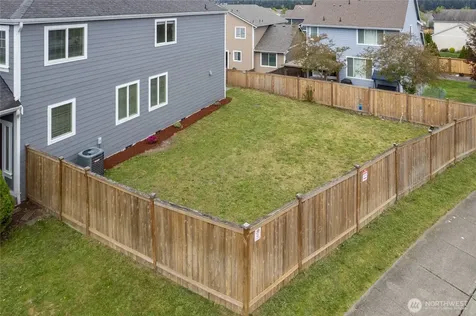 18623 111th Avenue E Puyallup WA 98374