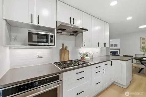 16111 NE 100th Street Redmond WA 98052