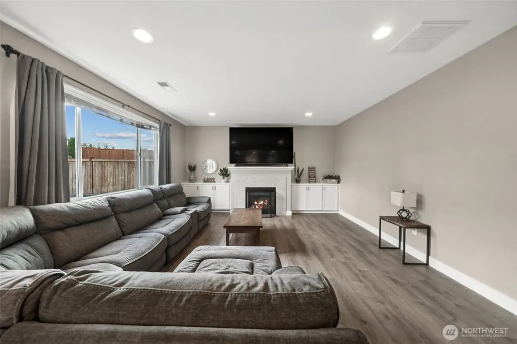 19620 142nd Street E Bonney Lake WA 98391