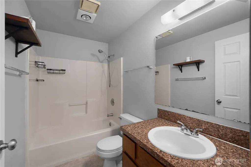4938 Wilshire Court SE Lacey WA 98503