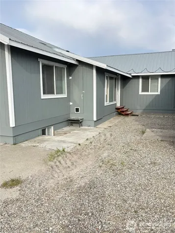 28 Highway 7 Tonasket WA 98855