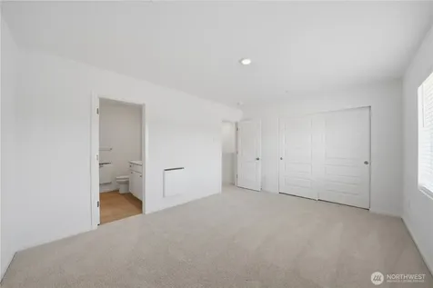9811 31st Avenue SE Everett WA 98208