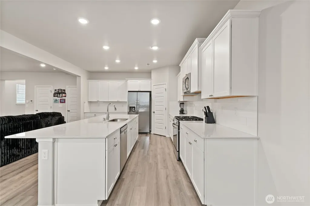 19802 137th Avenue E Graham WA 98338