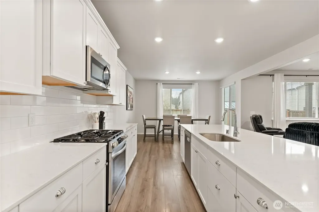 19802 137th Avenue E Graham WA 98338
