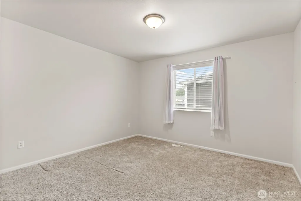 19802 137th Avenue E Graham WA 98338
