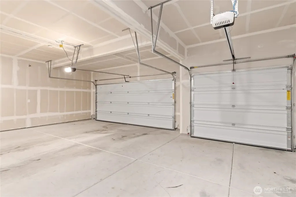 19802 137th Avenue E Graham WA 98338