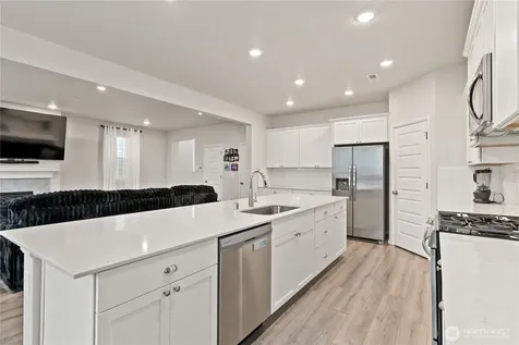 19802 137th Avenue E Graham WA 98338