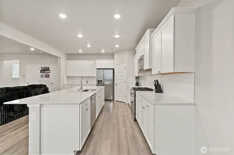 19802 137th Avenue E Graham WA 98338