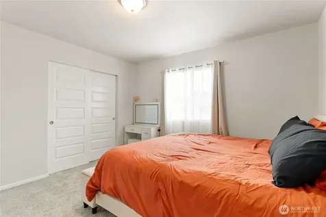 19802 137th Avenue E Graham WA 98338