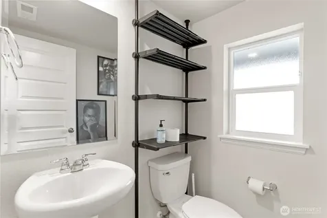 19802 137th Avenue E Graham WA 98338