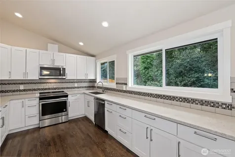 5110 S 163rd Place Tukwila WA 98188