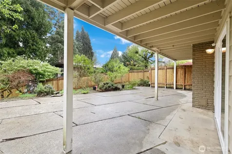 5110 S 163rd Place Tukwila WA 98188