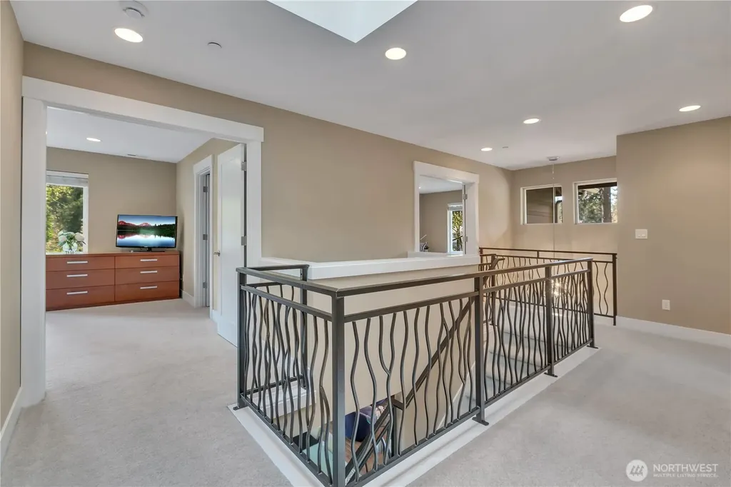 13430 Patriot Way SE Renton WA 98059