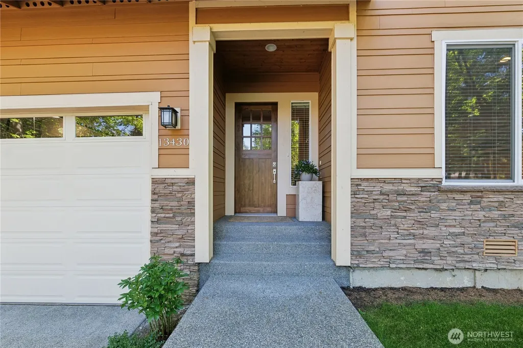 13430 Patriot Way SE Renton WA 98059