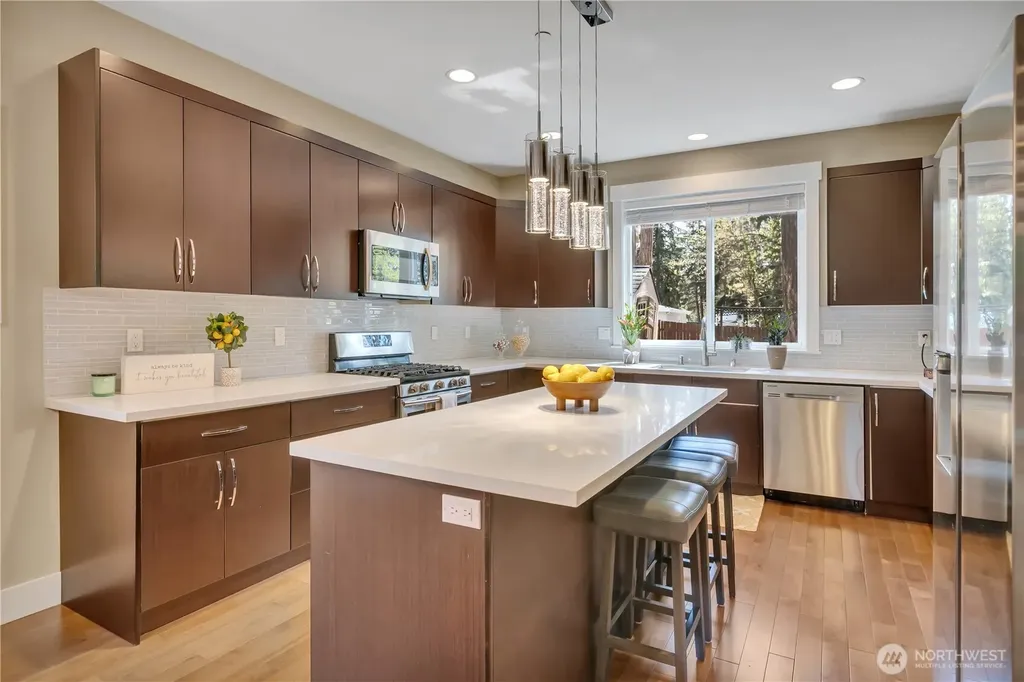 13430 Patriot Way SE Renton WA 98059