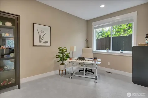 13430 Patriot Way SE Renton WA 98059