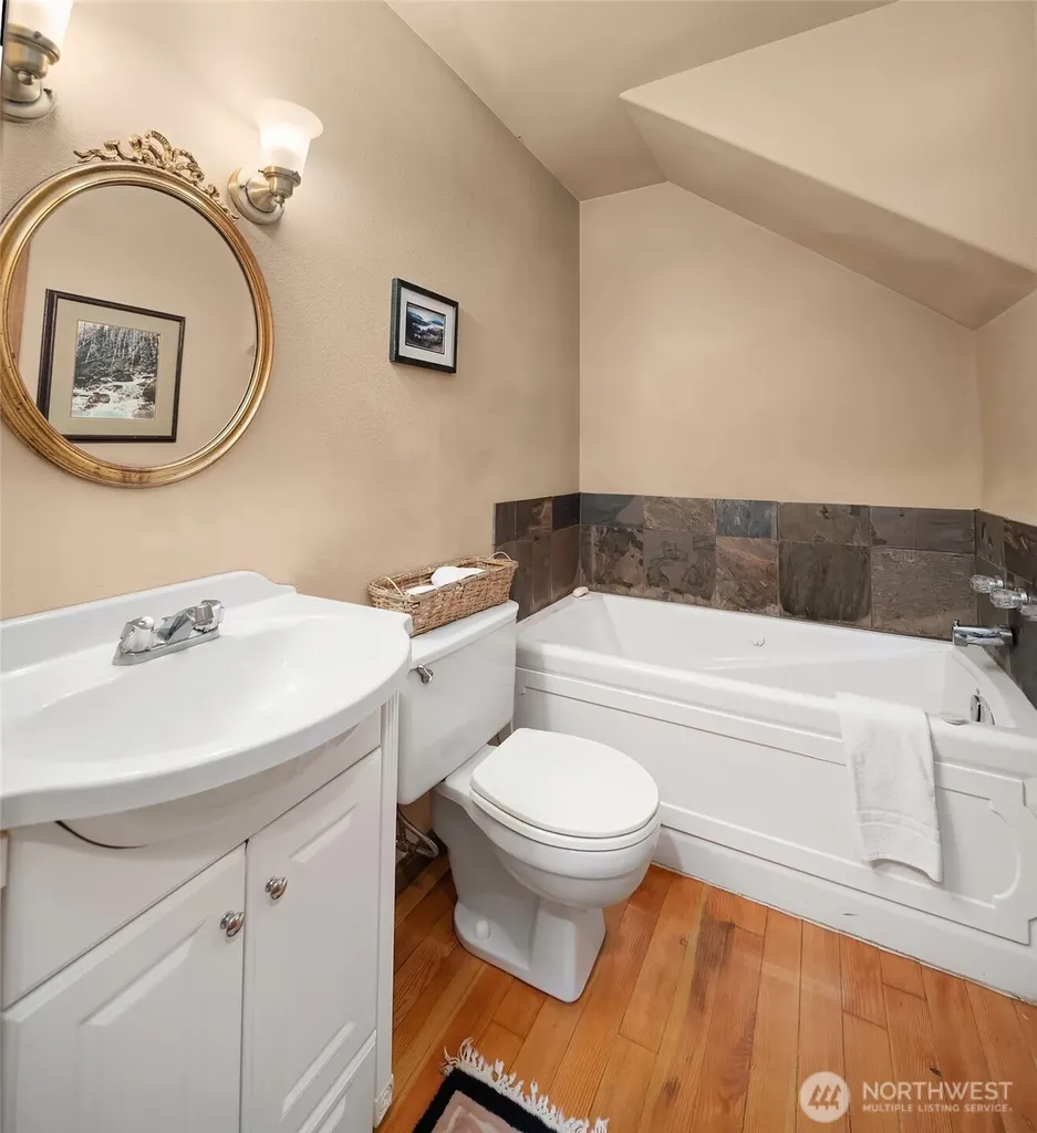 500 E Nicole Lane Shelton WA 98584
