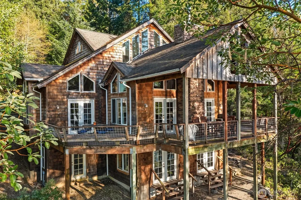 500 E Nicole Lane Shelton WA 98584
