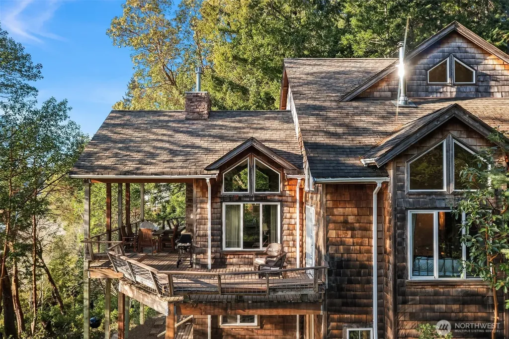 500 E Nicole Lane Shelton WA 98584