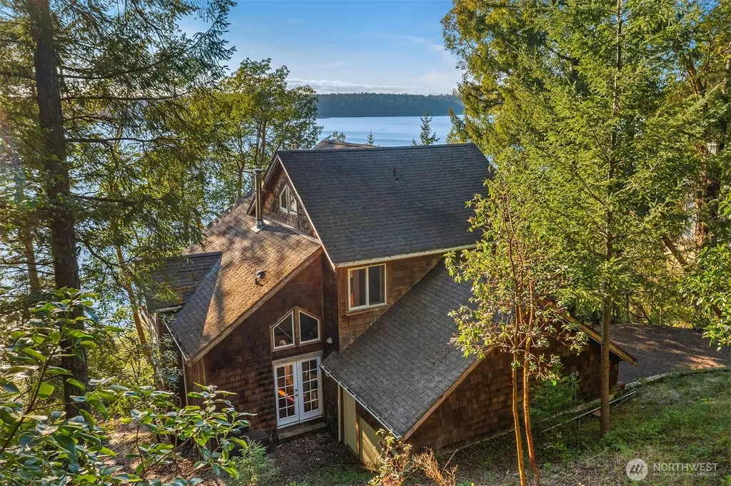 500 E Nicole Lane Shelton WA 98584