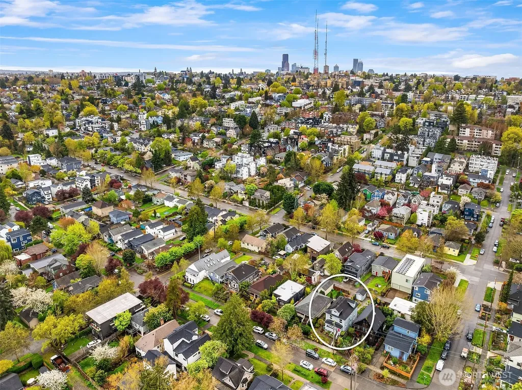 227 29th Avenue E Seattle WA 98112