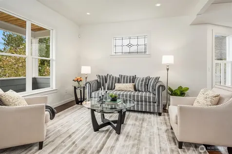 227 29th Avenue E Seattle WA 98112