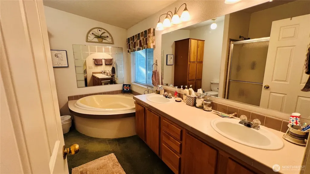 7010 W Dahl Road Deer Park WA 99006