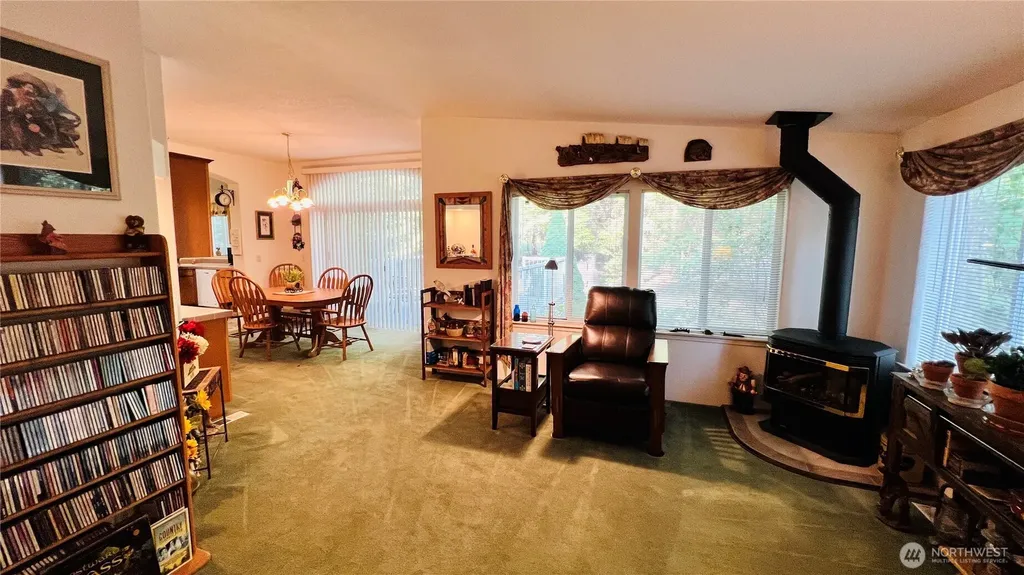 7010 W Dahl Road Deer Park WA 99006