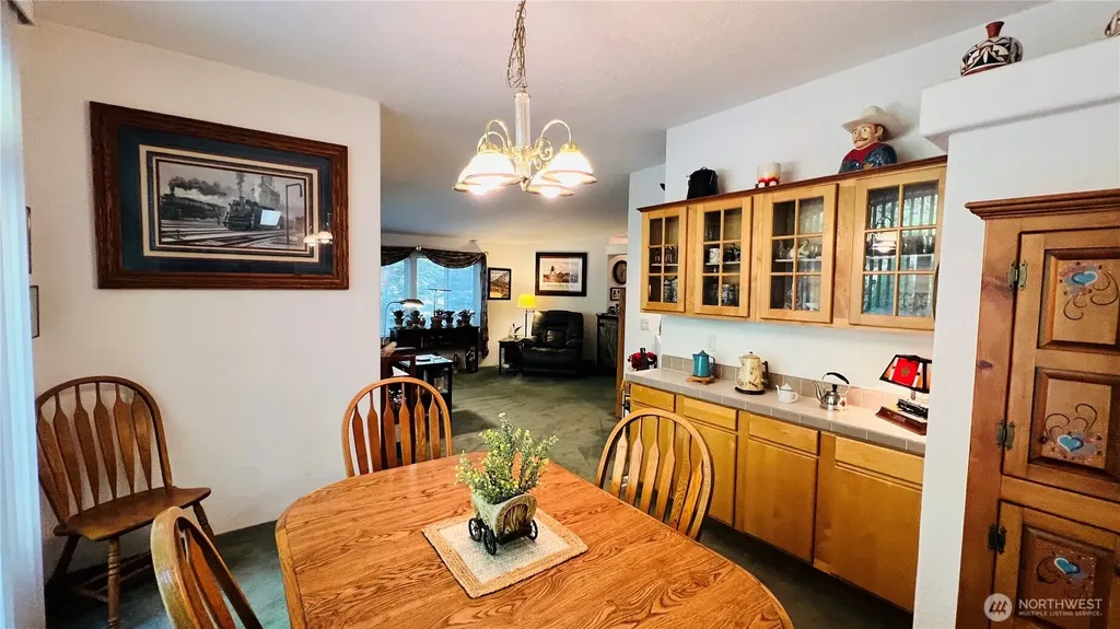 7010 W Dahl Road Deer Park WA 99006