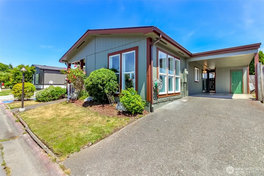 27452 149th Avenue SE Kent WA 98042